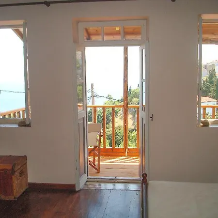 Asteri Living * Alónnisos